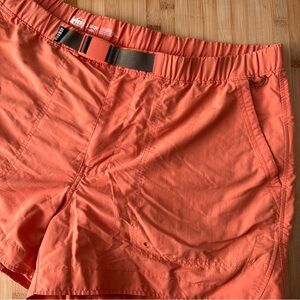 REI ⛏️ Orange Buckle Shorts